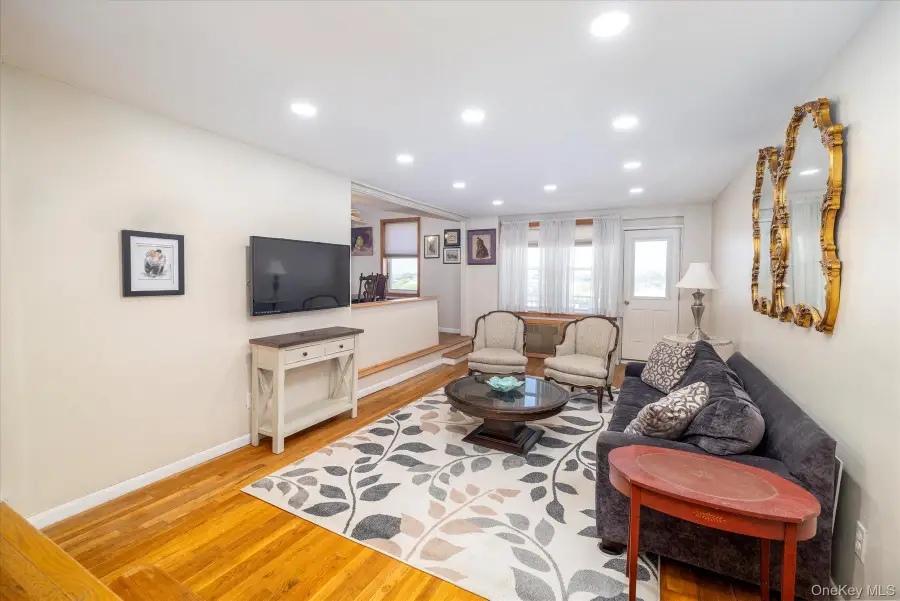 522 Shore Road #4O, Long Beach, NY 11561 - Image #3