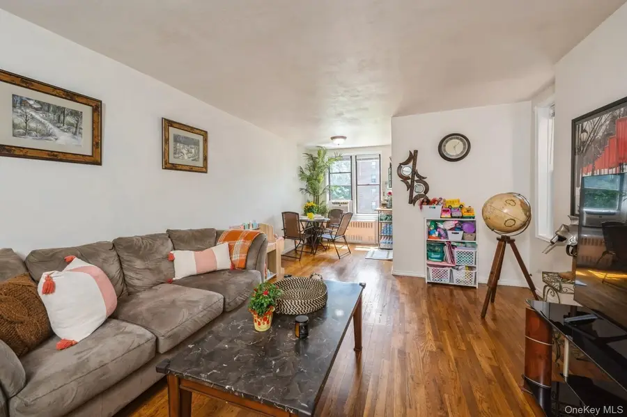 678 Warburton Avenue #5J, Yonkers, NY 10701 - Image #2