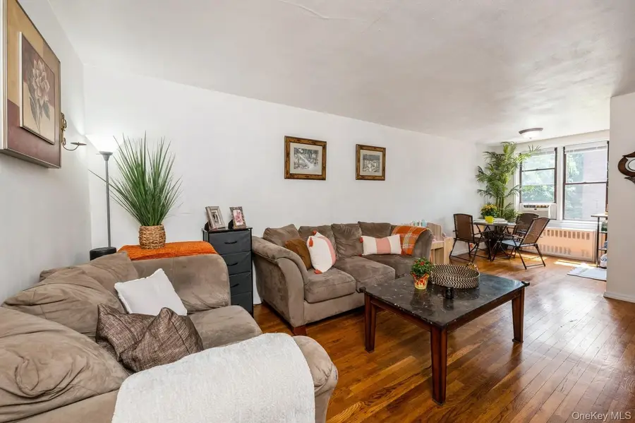 678 Warburton Avenue #5J, Yonkers, NY 10701 - Image #3