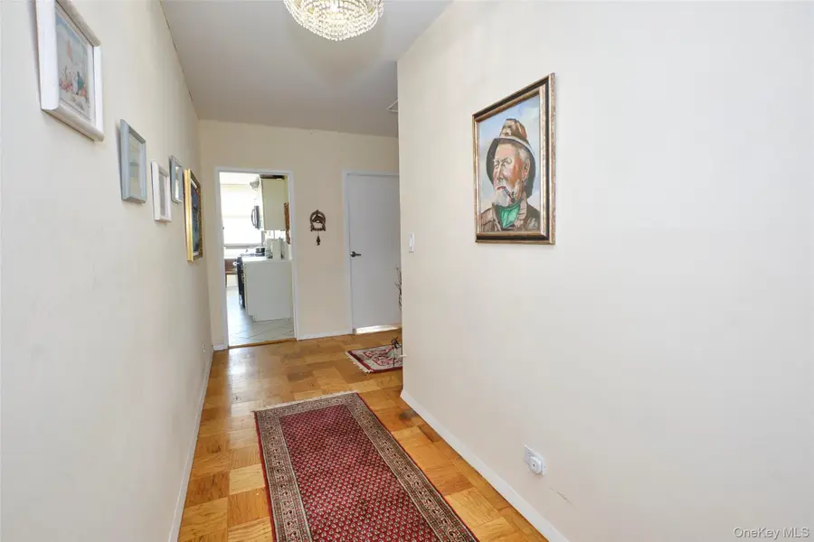 27110 Grand Central Parkway #1V, Queens, NY 11005 - Image #3