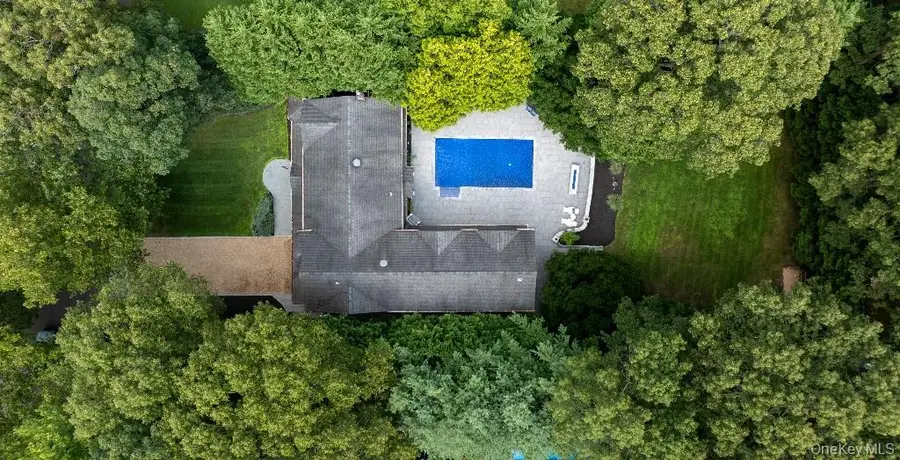 48 River Heights Drive, Smithtown, NY 11787 - Image #2