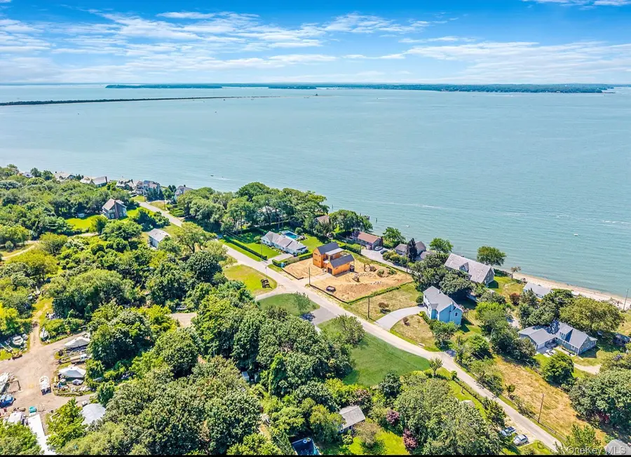 295 Willow Terrace Lane, Orient, NY 11957 - Image #3