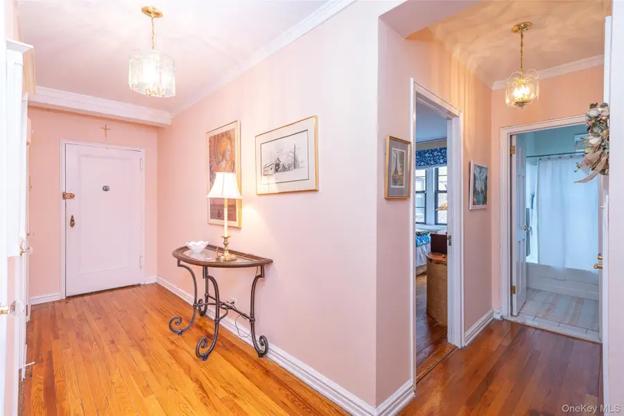 180 Garth Road #5F, Scarsdale, NY 10583 - Image #2