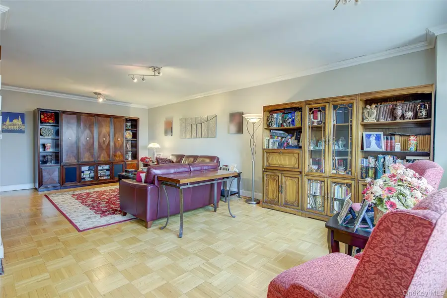 110-45 Queens Boulevard #810, Forest Hills, NY 11375 - Image #3