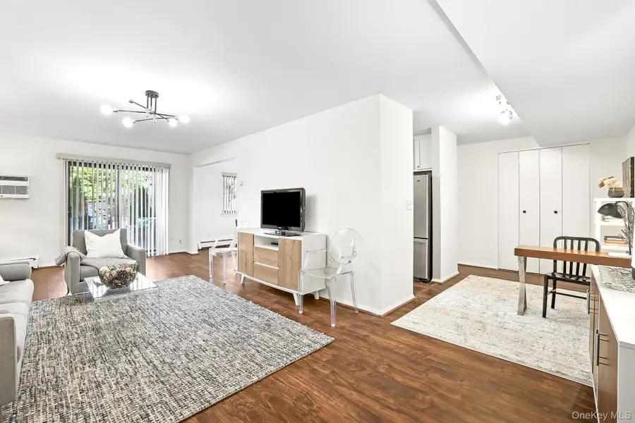 348 Central Park Avenue #C15, Scarsdale, NY 10583 - Image #3