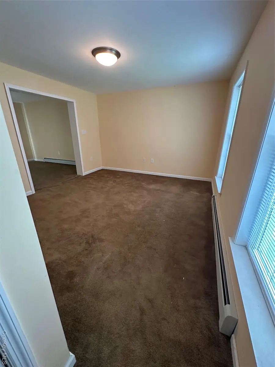 161 Washington Drive, Mastic Beach, NY 11951 - Image #2