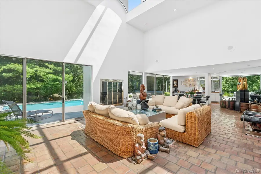 12 Lakewood Lane, Quogue, NY 11959 - Image #3