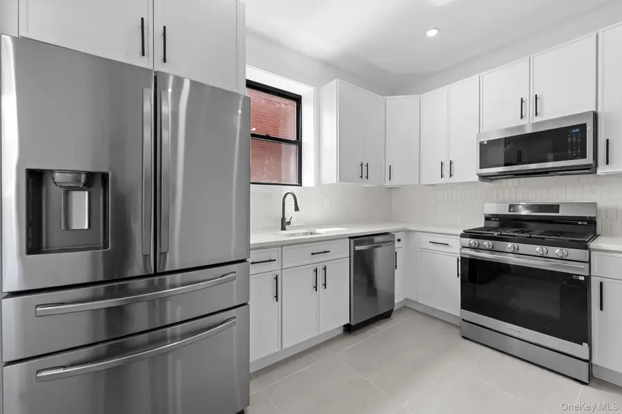 529 E 54th Street, Brooklyn, NY 11203 - Image #2