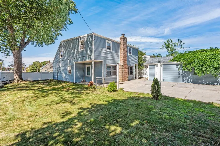 159 Spring Lane, Levittown, NY 11756 - Image #2