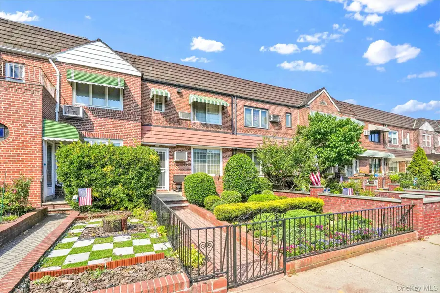 6134 80th Street, Middle Village, NY 11379 - Image #3