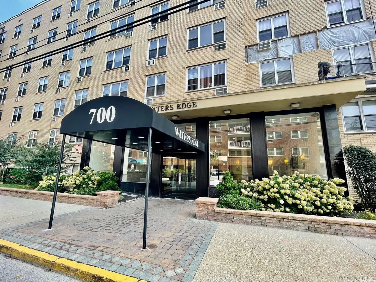 700 Shore Road #2U, Long Beach, NY 11561 - Image #1