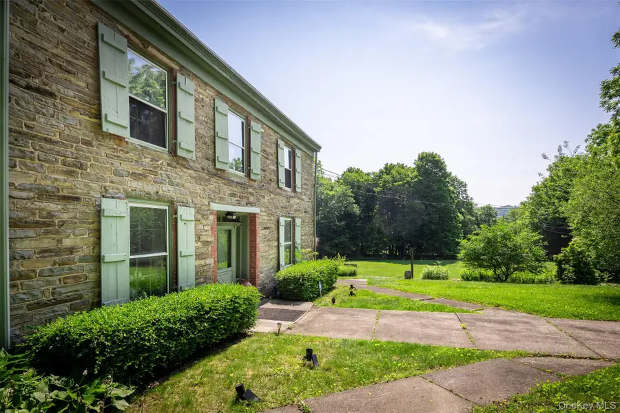 660-668 N Chodikee Lake Road, Highland, NY 12528 - Image #2