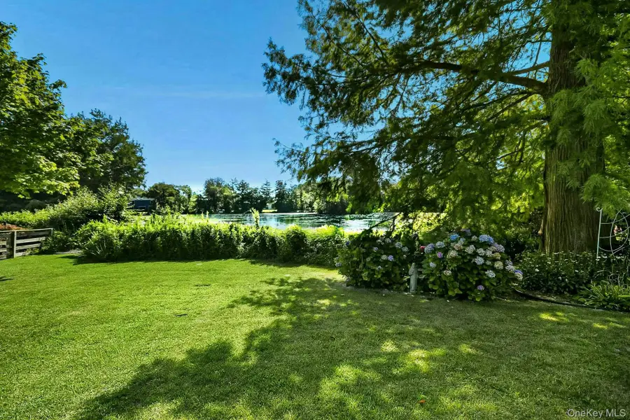 59 Wingam Drive, Islip, NY 11751 - Image #2