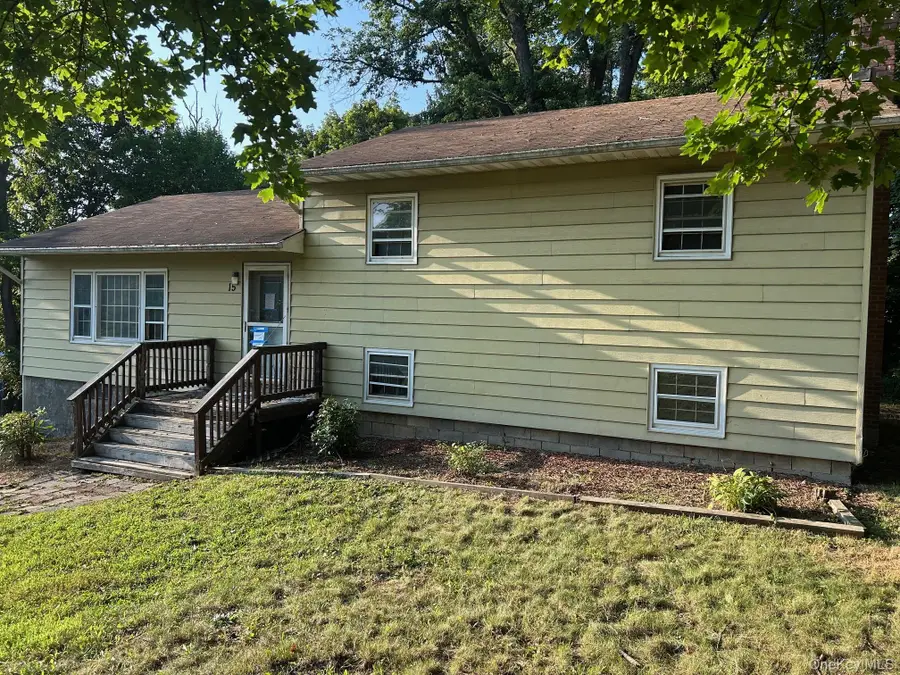 15 Barbara Lane, Pleasant Valley, NY 12569 - Image #3