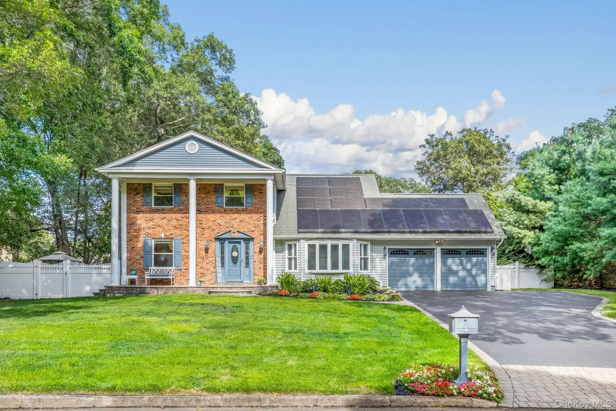 3 Howard Drive, Coram, NY 11727 - Image #1