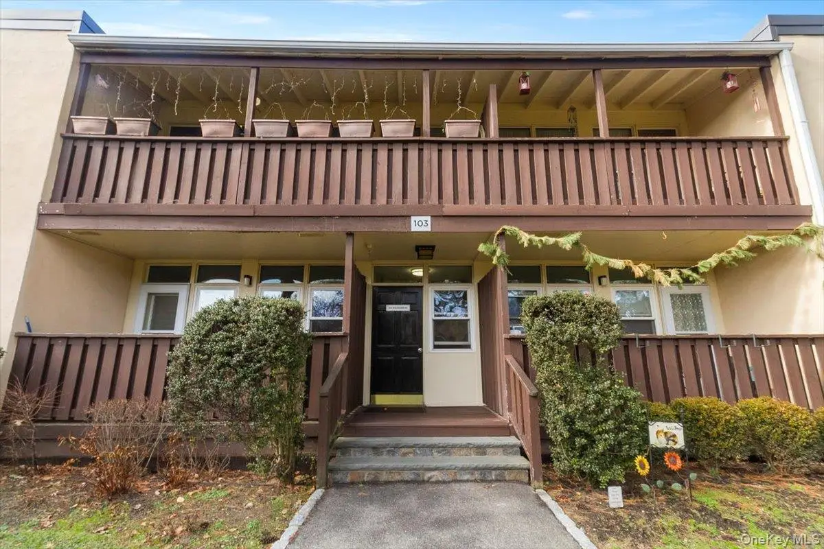 103 Wiltshire Road #D11, Scarsdale, NY 10583 - Image #1