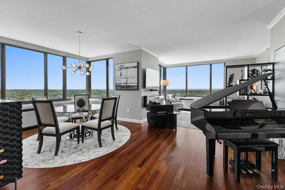 10 City Place #30H, White Plains, NY 10601 - Image #1