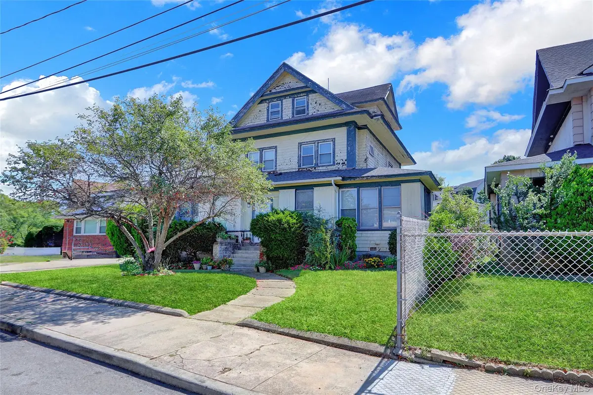 2871 Faber Terrace, Far Rockaway, NY 11691 - Image #1