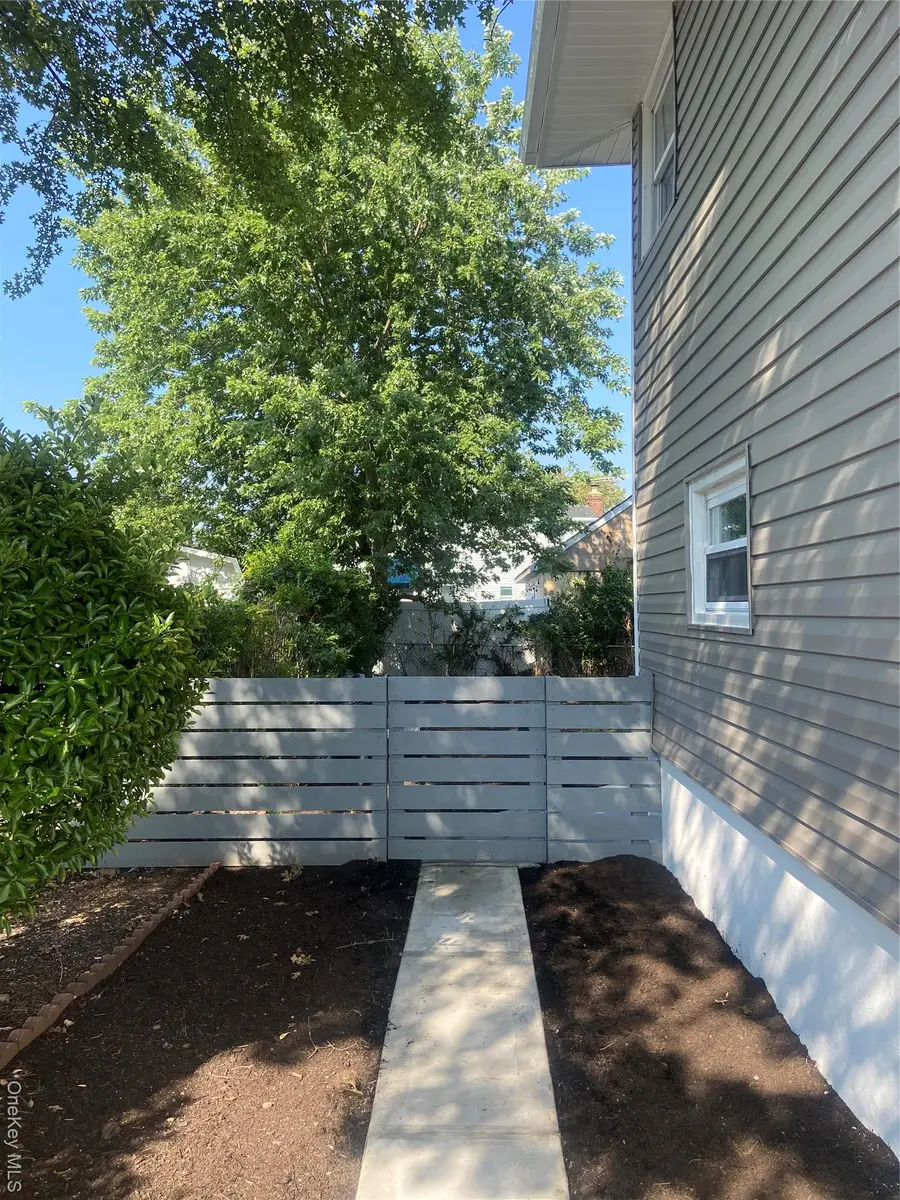 232 Nassau Avenue, Freeport, NY 11520 - Image #3
