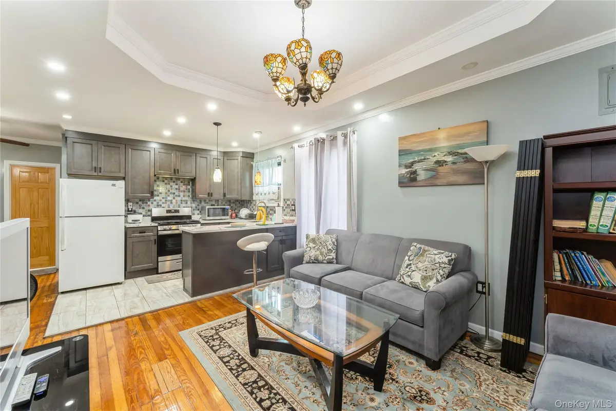 102-15 85th Drive, Richmond Hill, NY 11418 - Image #1