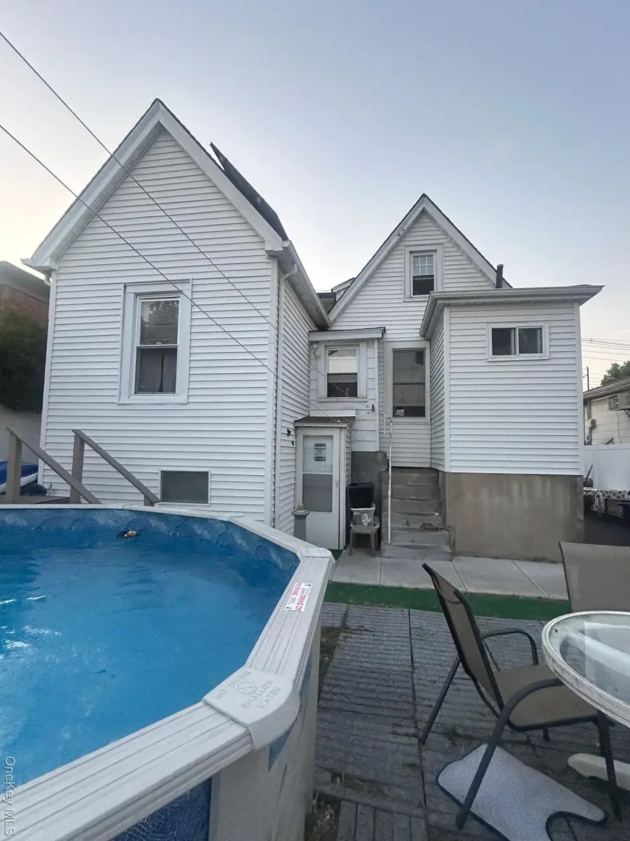 96-10 158th Avenue, Howard Beach, NY 11414 - Image #3