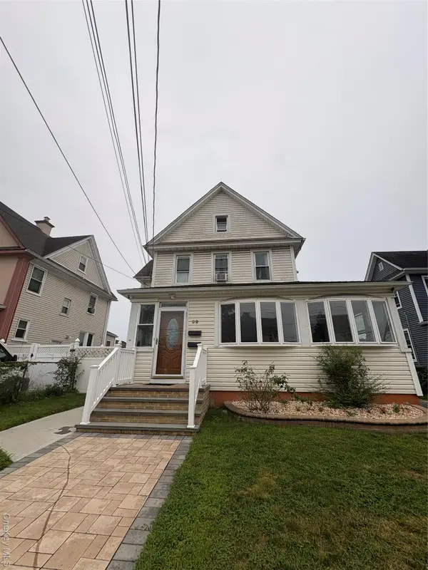 92 Leonard Avenue, Freeport, NY 11520