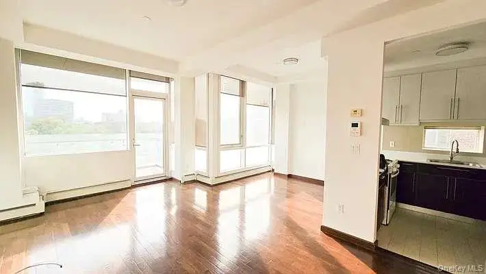 42-05 Parsons Boulevard #4A, Flushing, NY 11355 - #2
