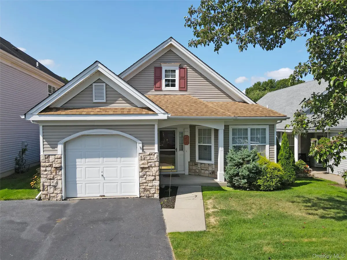 11 Ethan Circle, Middle Island, NY 11953 - Image #1