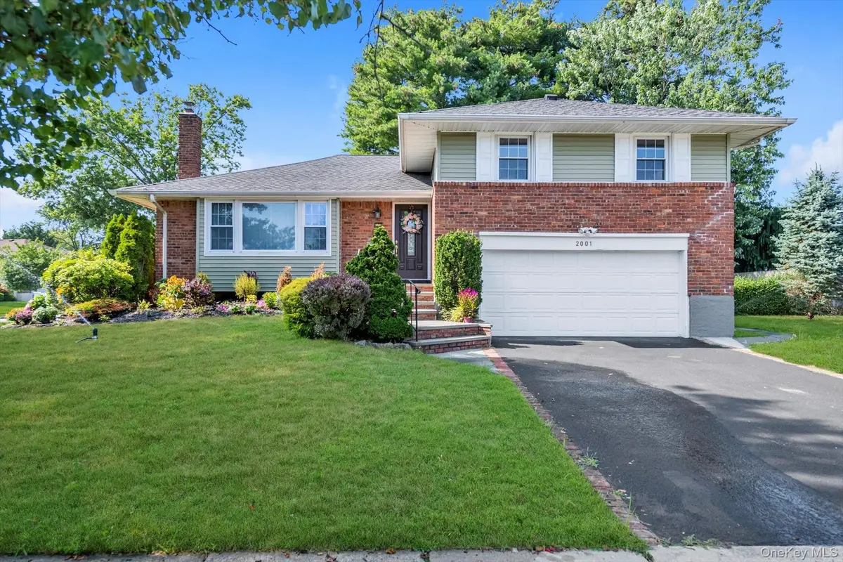 2001 Wellington Court, Westbury, NY 11590 - Image #1