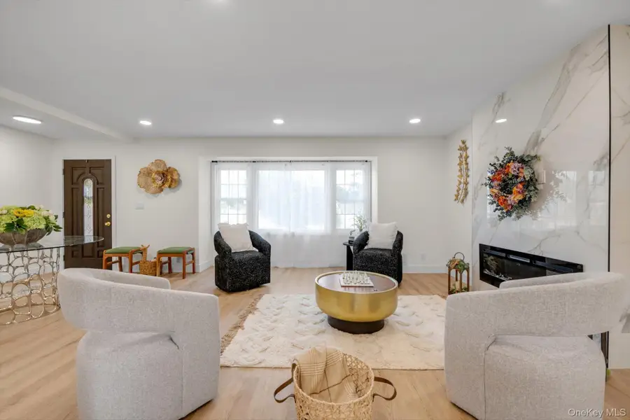 2001 Wellington Court, Westbury, NY 11590 - Image #3