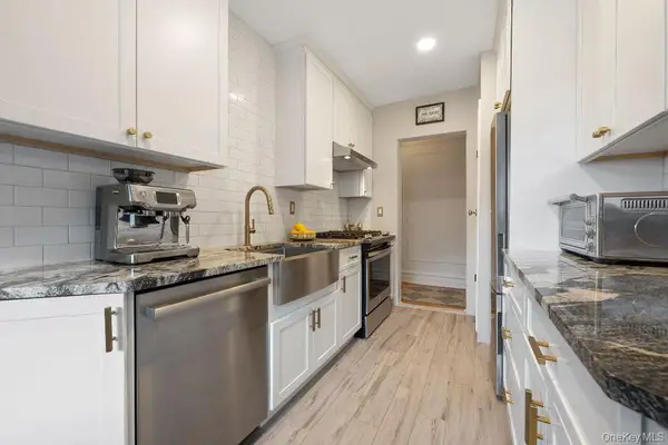 105 Garth Road #5G, Scarsdale, NY 10583