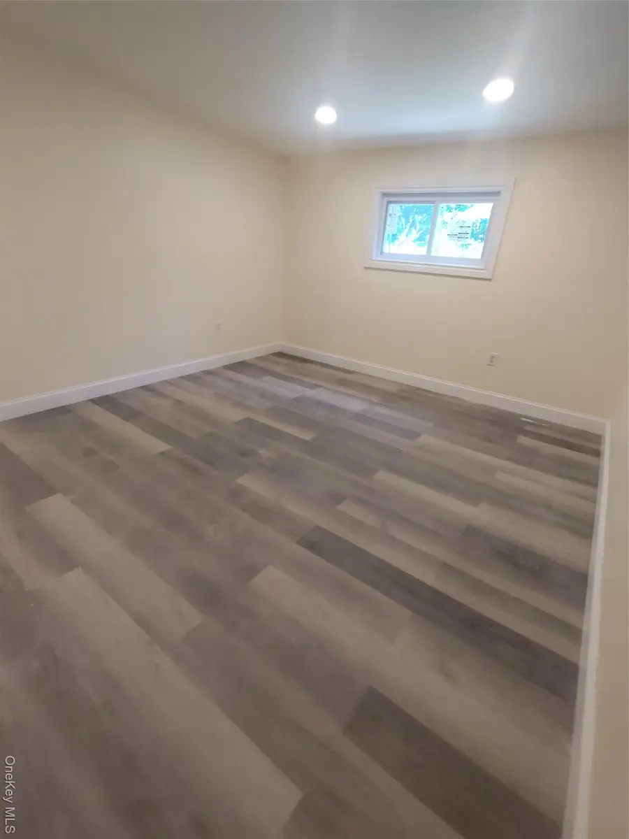 121 Woodland Drive, Mastic Beach, NY 11951 - Image #3