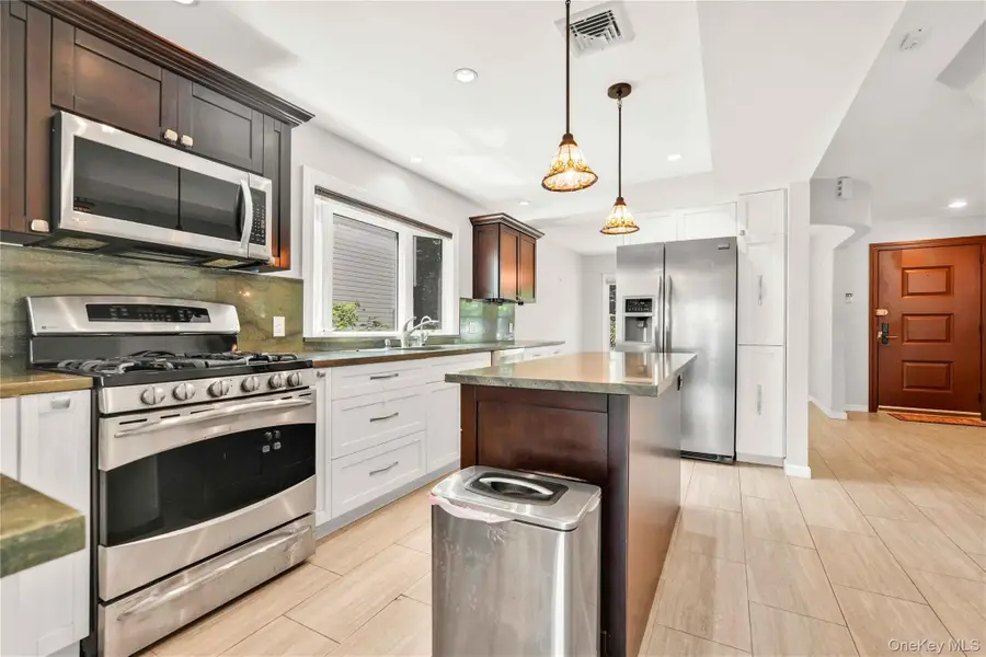 23338 38th Drive, Little Neck, NY 11363 - Image #3