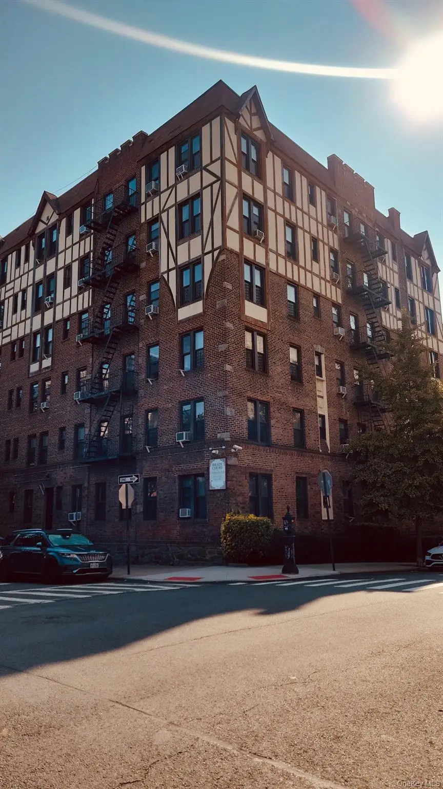 758 Brady Avenue #411, Bronx, NY 10462 - Image #3