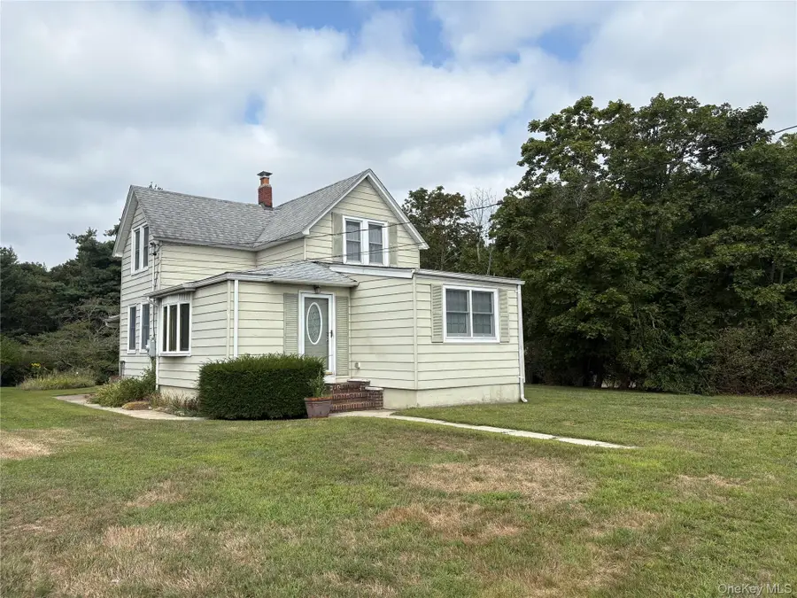 184 Mount Vernon Ave., Medford, NY 11763 - Image #2