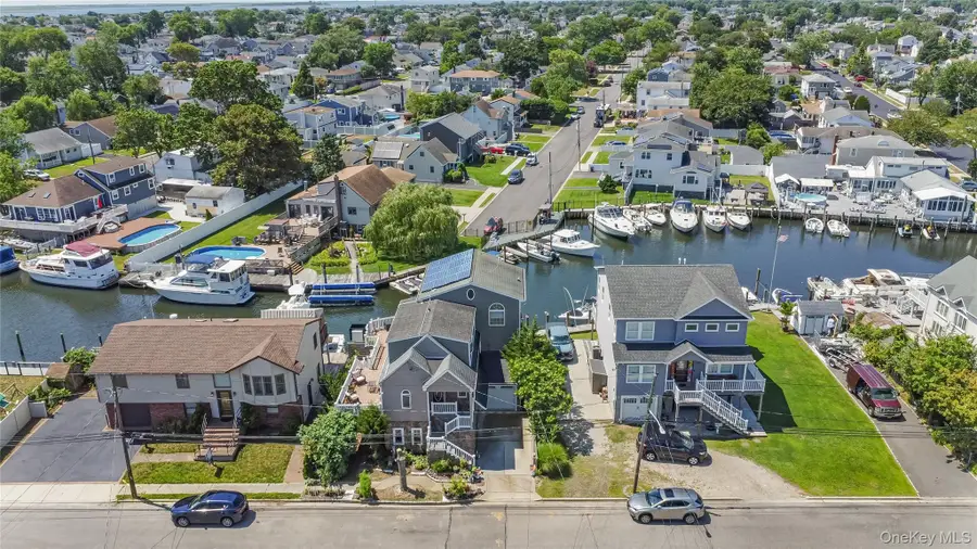 729 S 9th Street, Lindenhurst, NY 11757 - Image #3