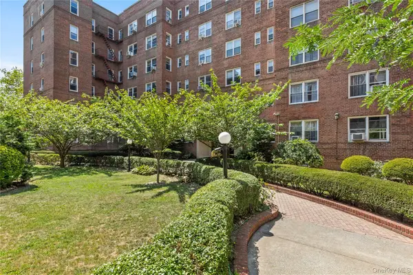 99-31 64th Avenue #E9, Rego Park, NY 11374