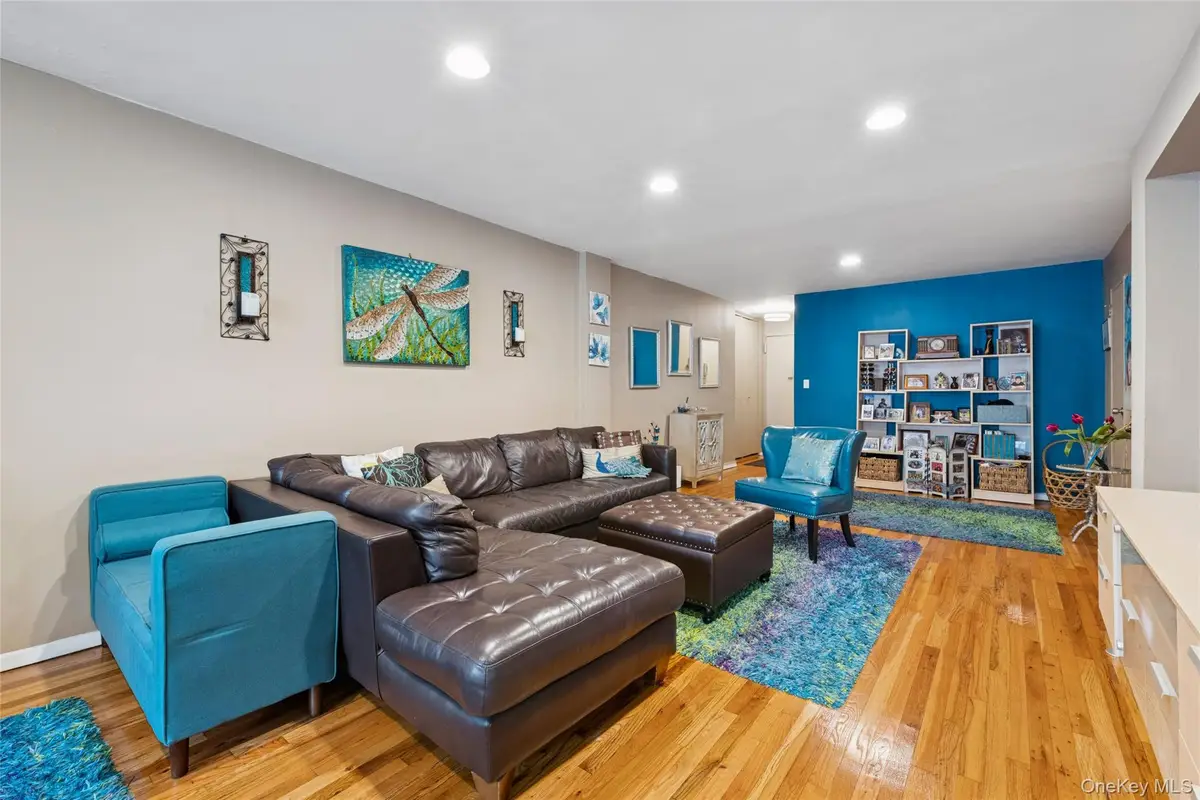 410 E Broadway #6V, Long Beach, NY 11561 - Image #1