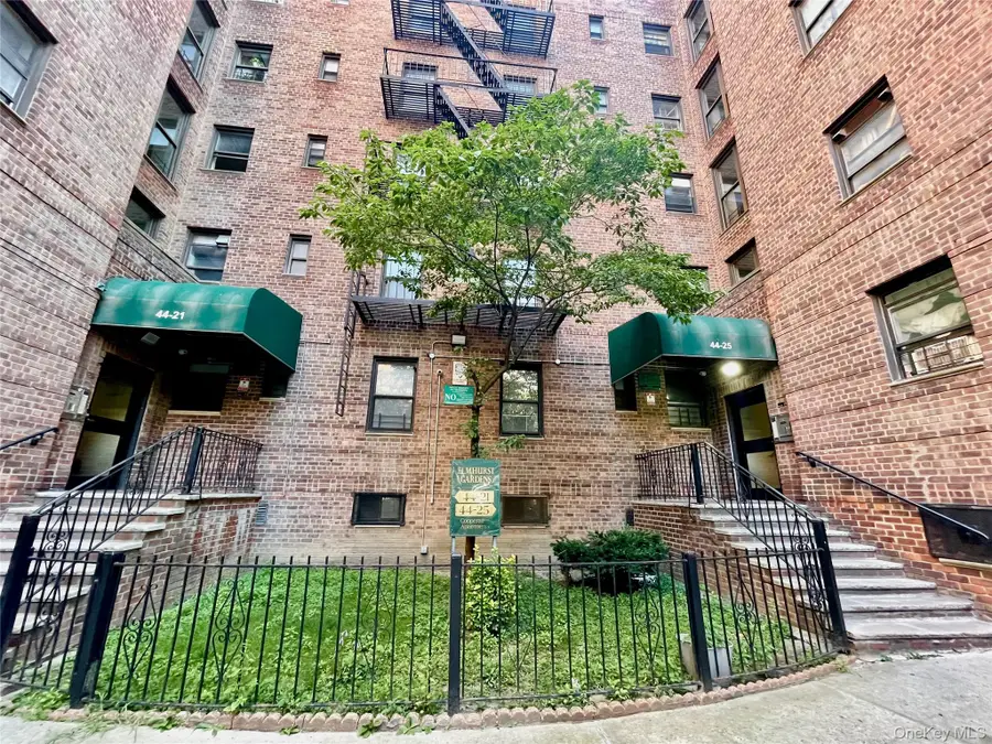 4425 Macnish Street #5B, Elmhurst, NY 11373 - Image #3