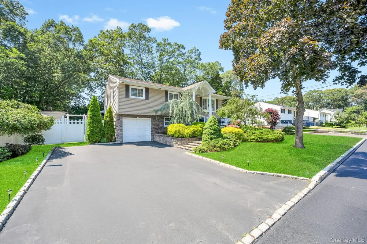 152 Saint James Avenue S, Saint James, NY 11780 - Image #1