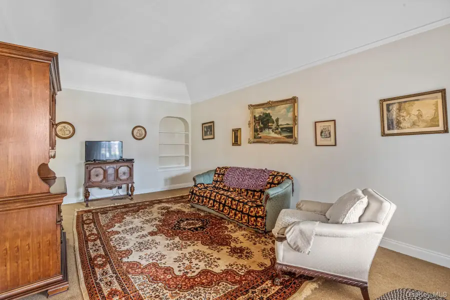 53-31 37th Road, Woodside, NY 11377 - Image #3