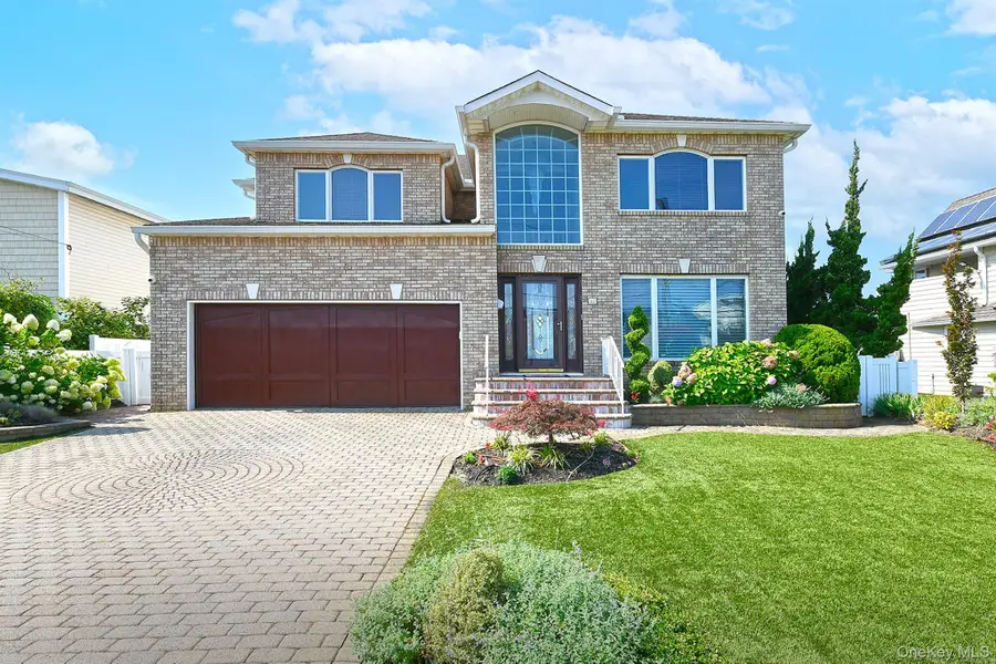 83 Fairwater Avenue, Massapequa, NY 11758 - Image #3