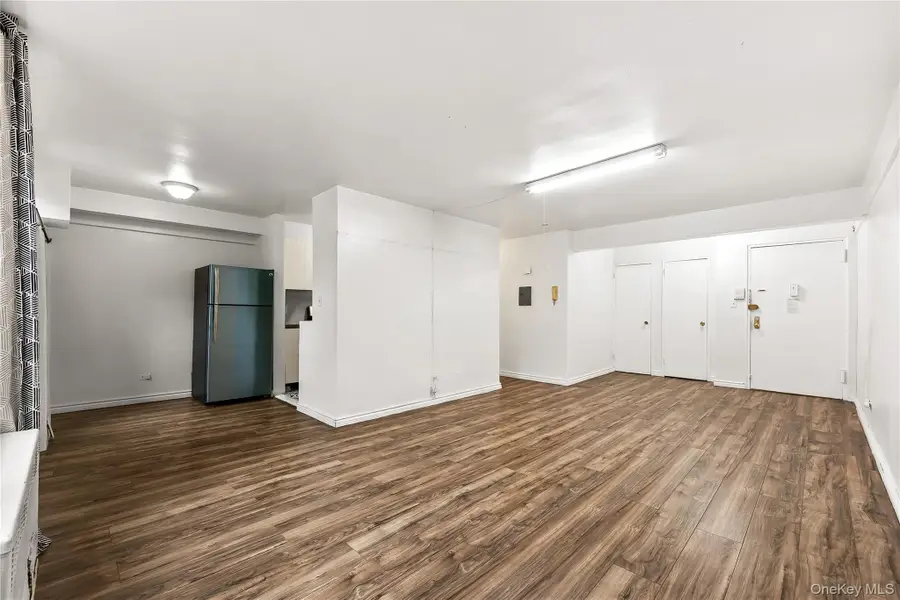 137-05 Franklin Ave #5N, Flushing, NY 11355 - Image #3