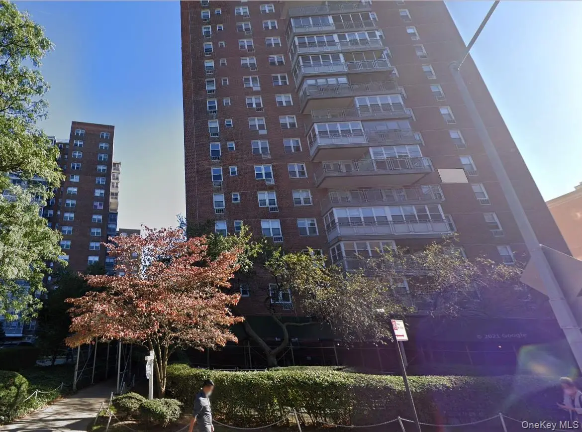 138-10 Franklin Avenue #3H, Flushing, NY 11355 - Image #1