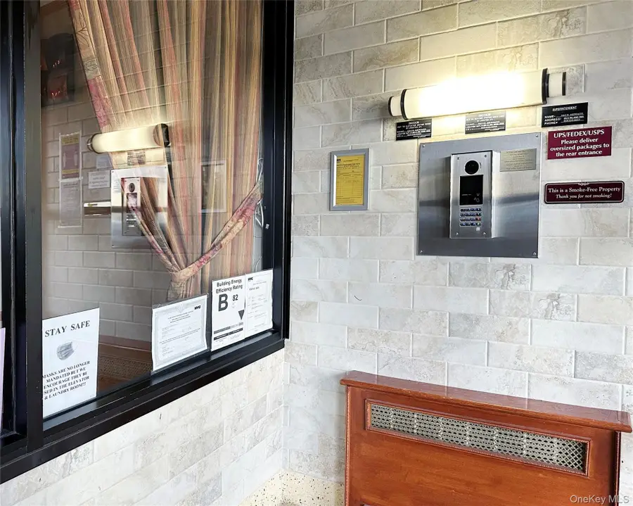 2015 Saint Paul Avenue #6B, Bronx, NY 10461 - Image #2