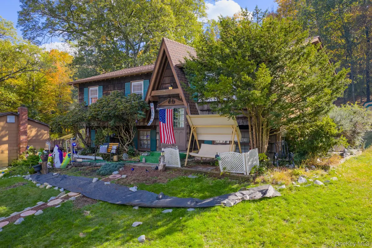 7 Dussenbury Drive, Florida, NY 10921 - Image #1