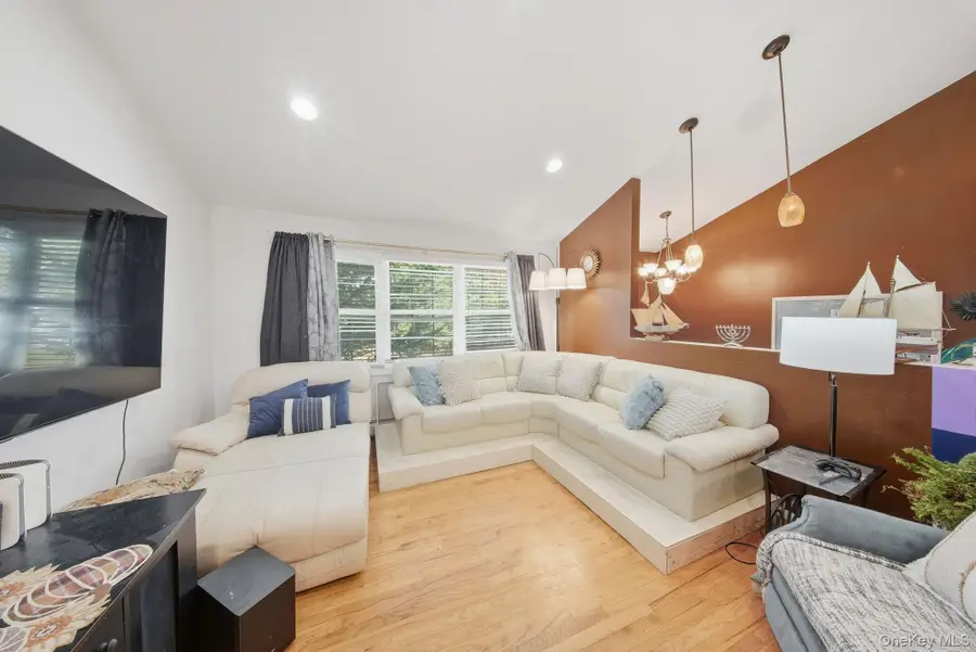 7 Dussenbury Drive, Florida, NY 10921 - Image #3