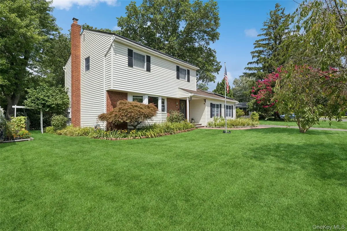 34 Morewood Drive, Smithtown, NY 11787 - Image #1