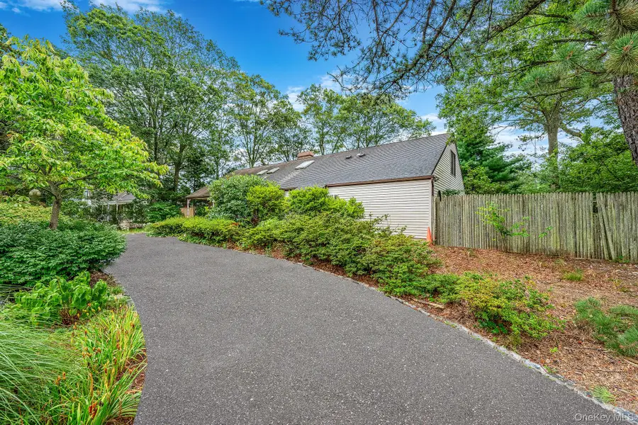 68 Lakeside Drive, Farmingville, NY 11738 - Image #3