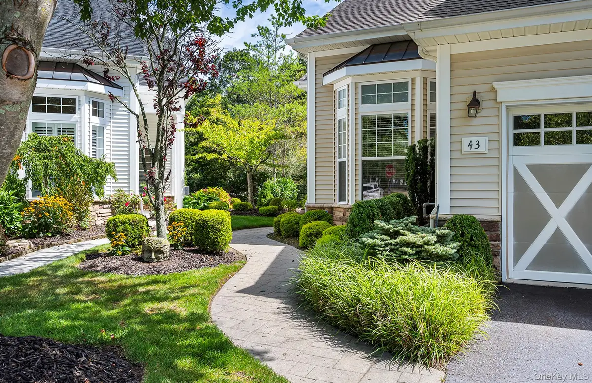 43 Applause Drive, Eastport, NY 11941 - Image #1